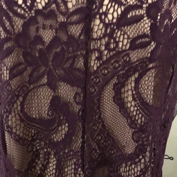 Stunning Purple lace dress - Picture 2 of 4
